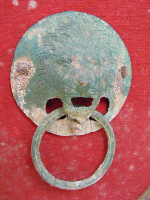 051-2.JPG